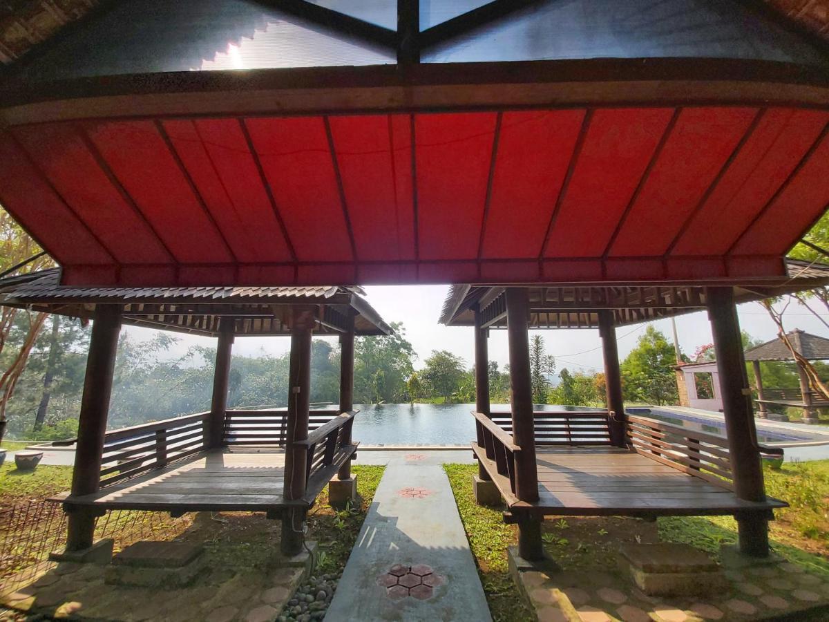 Degung Hillside Hotel โบกอร์ ภายนอก รูปภาพ