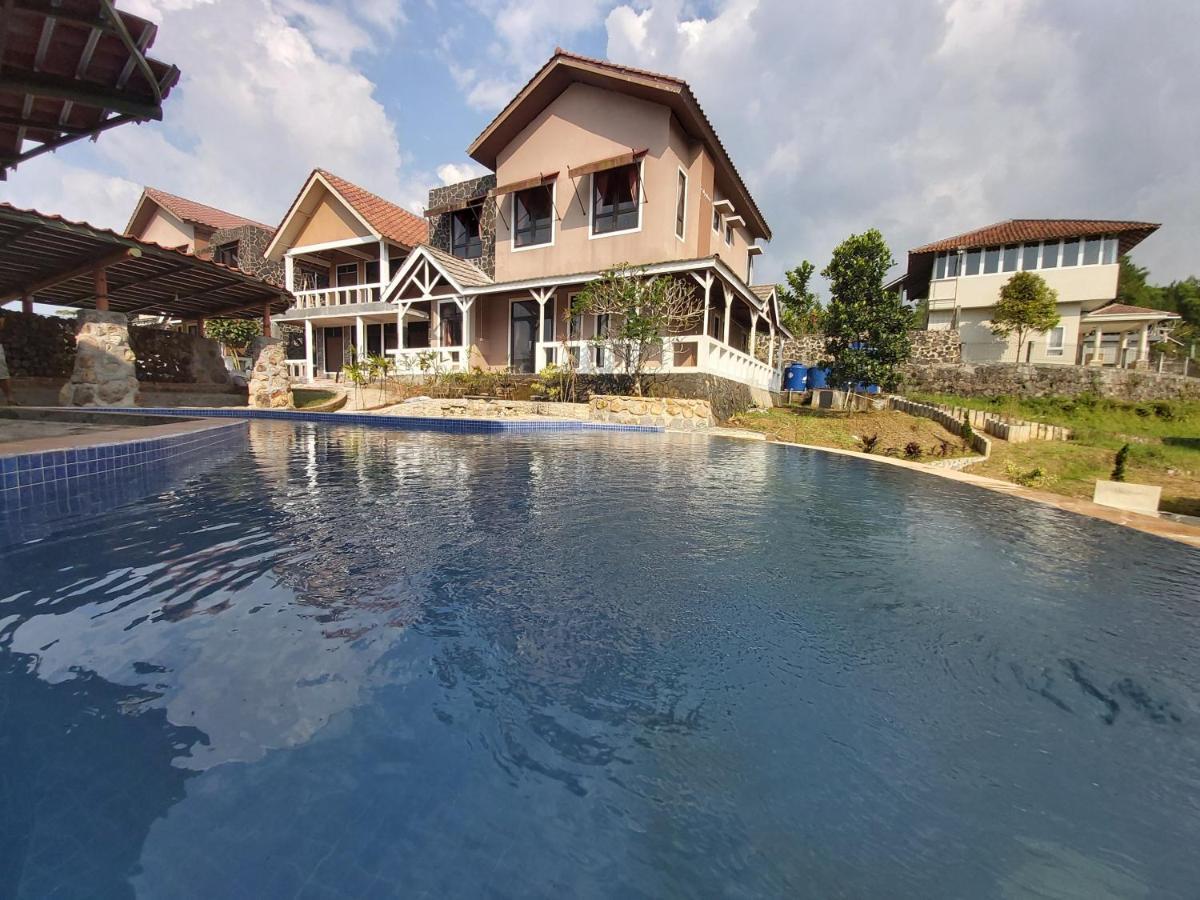 Degung Hillside Hotel โบกอร์ ภายนอก รูปภาพ