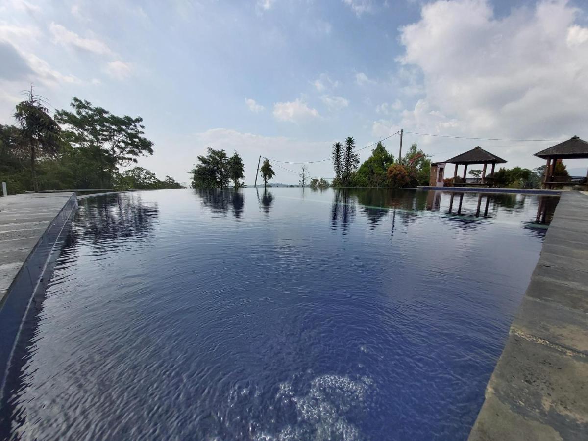 Degung Hillside Hotel โบกอร์ ภายนอก รูปภาพ