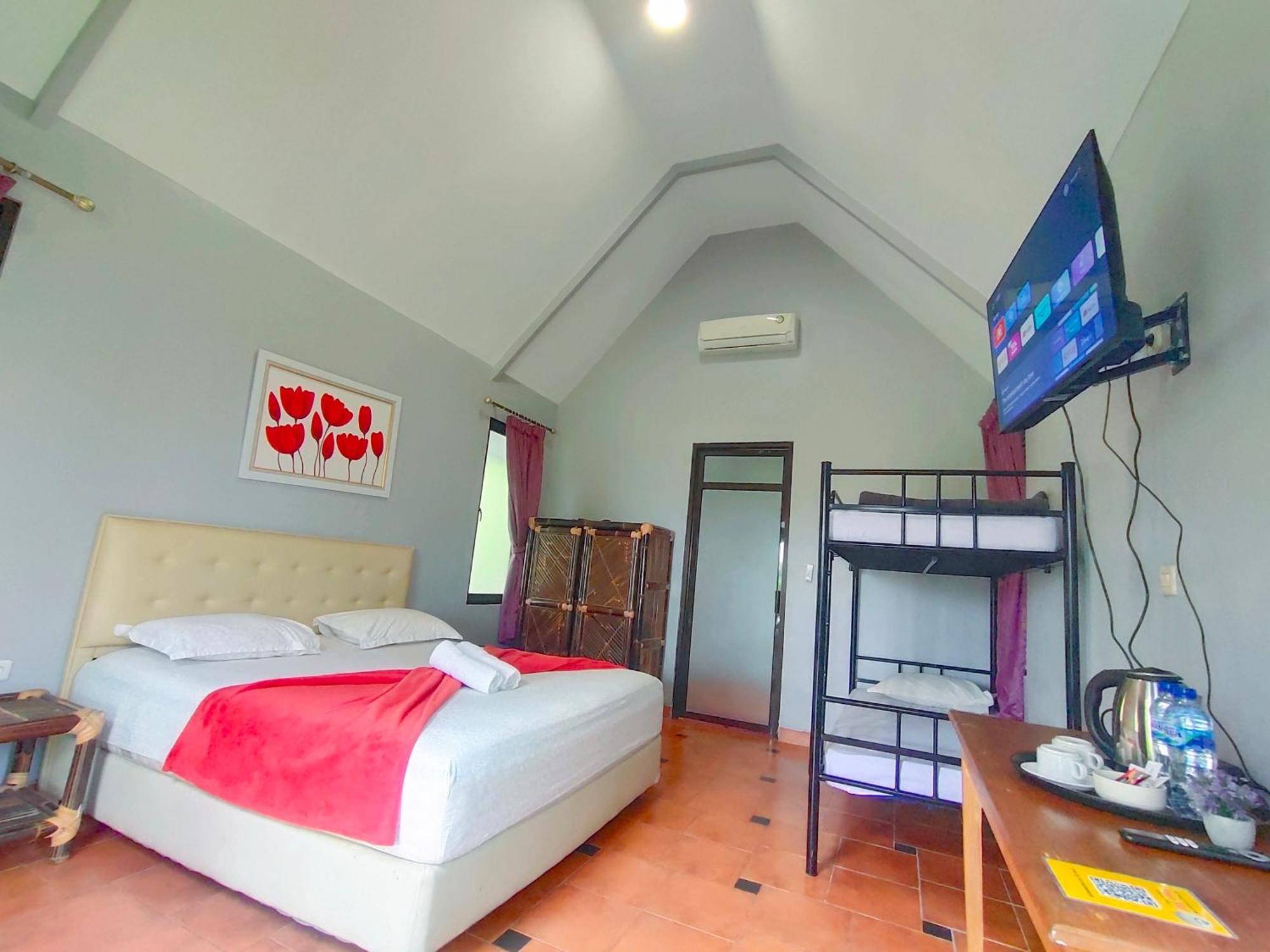 Degung Hillside Hotel โบกอร์ ภายนอก รูปภาพ
